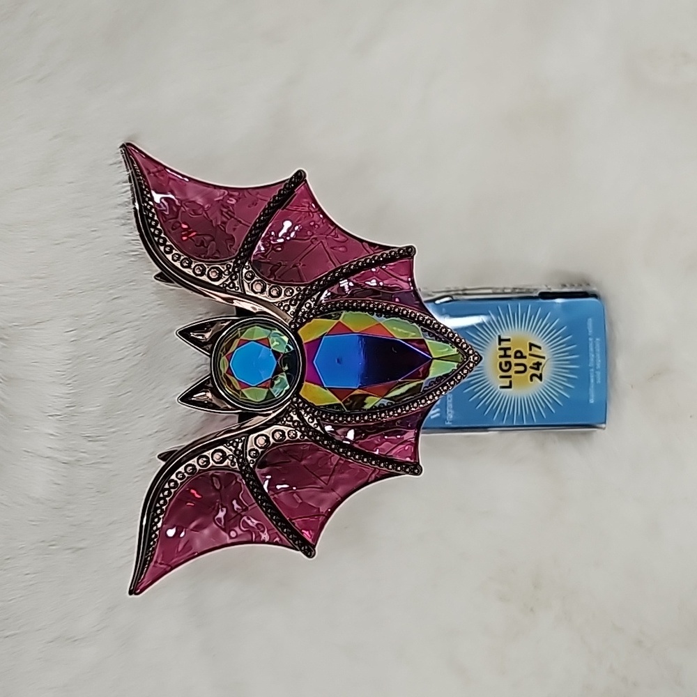 Bath & Body Works Bejeweled Bat Nightlight Wallflowers Fragrance Plug